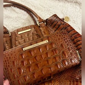 Brahmin brown crocodile leather Crossbody purse and match wallet set